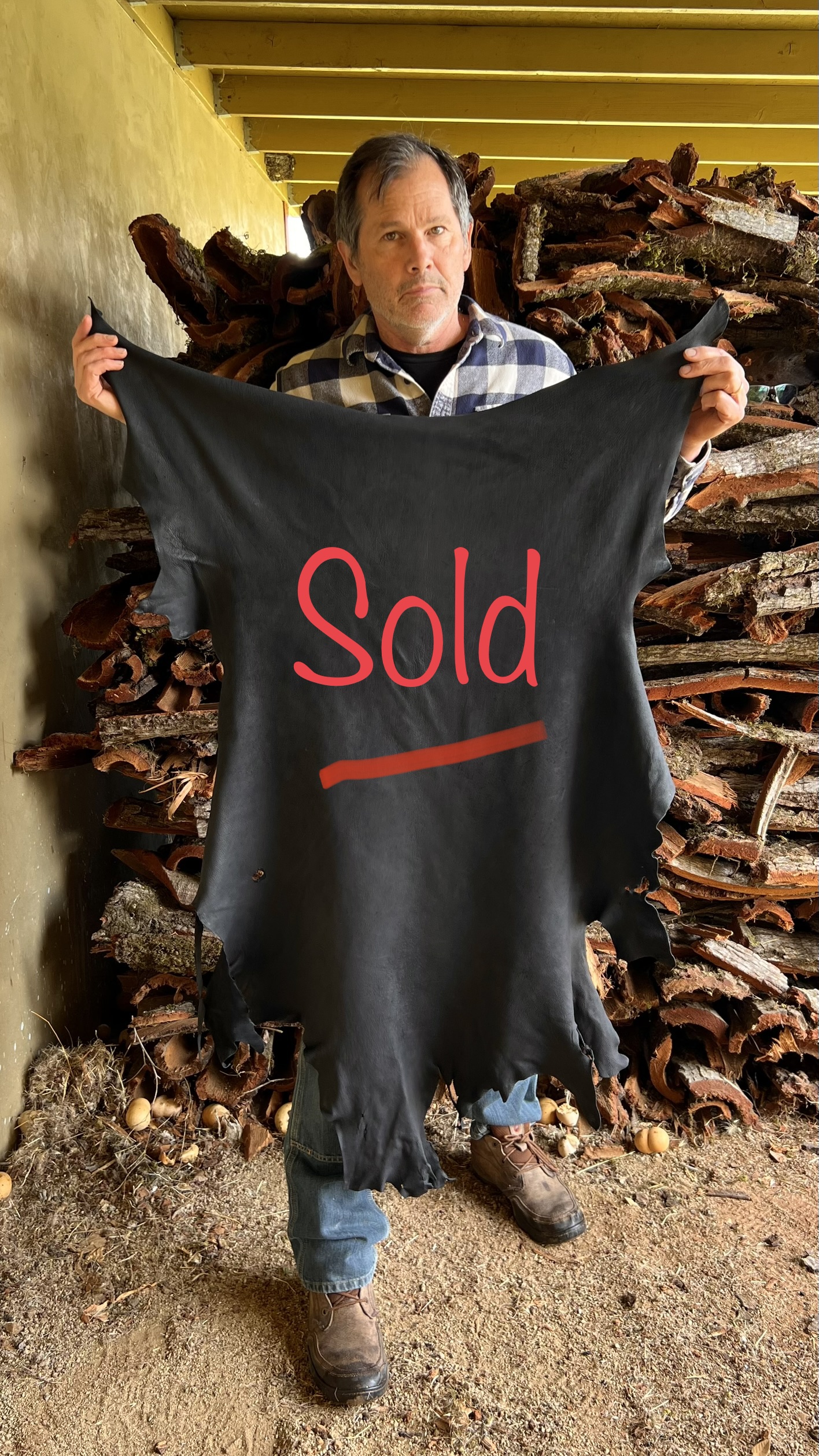 Oak bark tanned deerskin, black B5