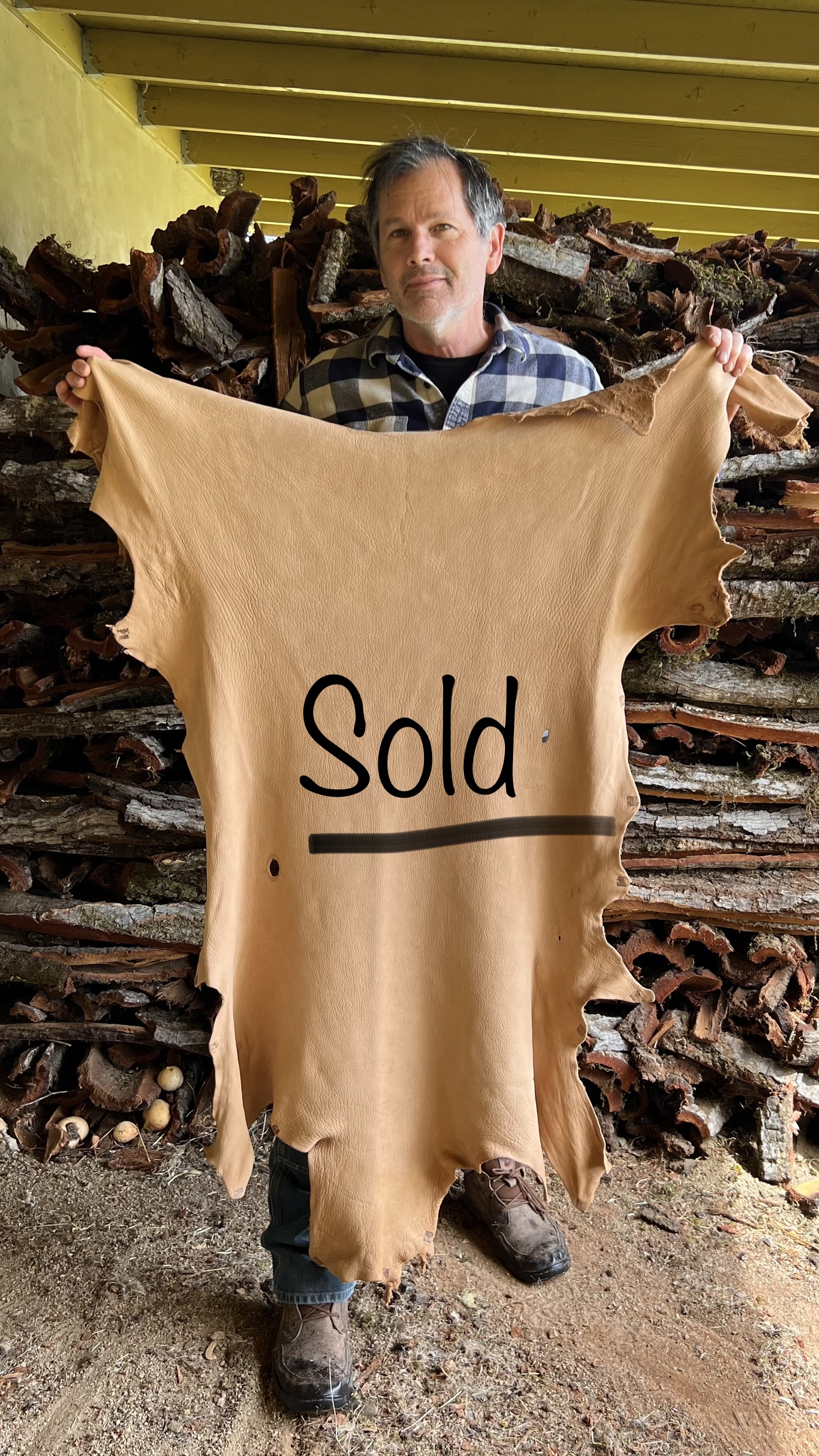 Oak bark tanned deerskin D2